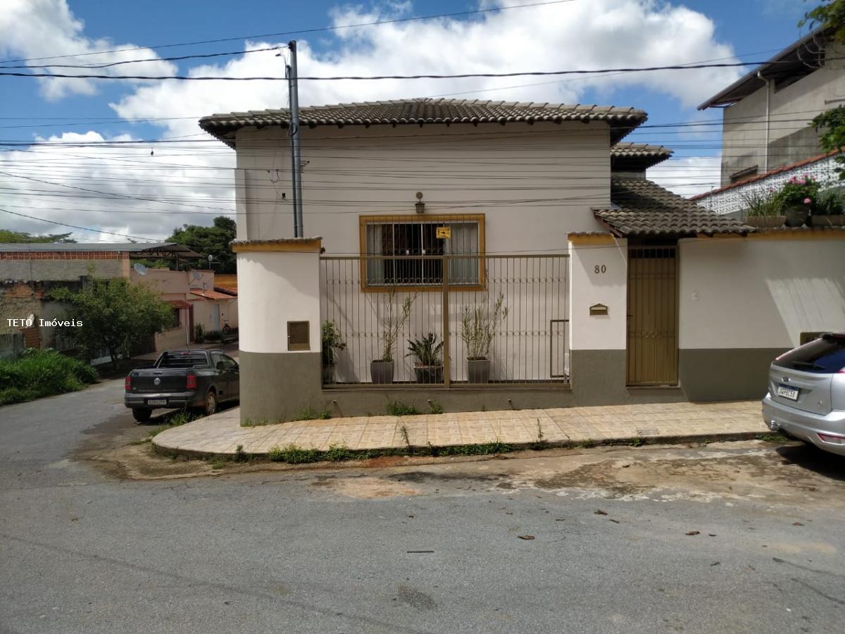 Casas à venda na Rua dos Gerânios em São João Del Rei, MG - ZAP